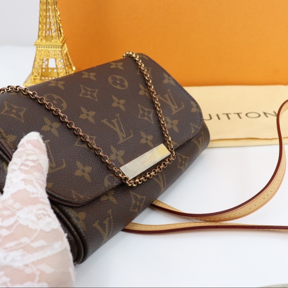 💜✨BEAUTIFUL✨💜 Crossbody - Picture 6 of 11